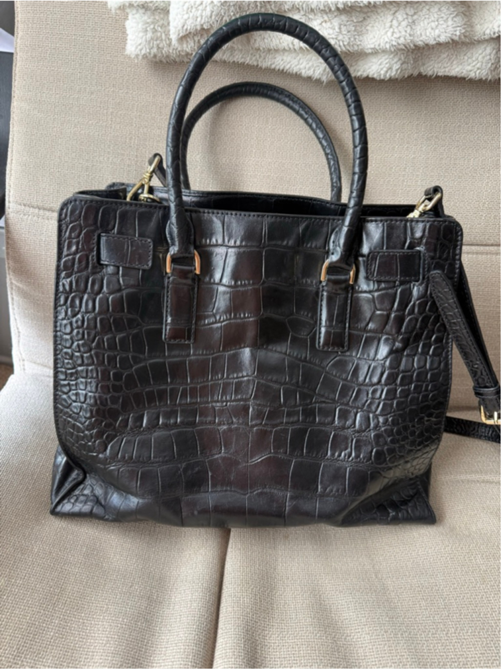 Women's Michael Kors Black Croc-Embossed Satchel One Size - Picture 2 of 8